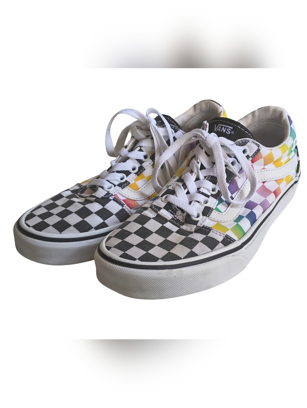 🌈 Vans Rainbow Checkerboard Ward Sneakers | Women’s 9